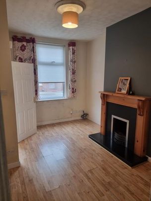 33 Grattan Street, Lurgan, BT67 9AS - Photo 1