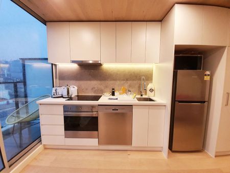 Furnished Penthouse with Unobstructed City Views - Photo 5