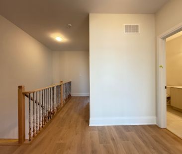 For Lease - 183 Seguin Street, Richmond Hill, Ontario - Photo 3