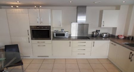 Aurora, Trawler Road, Marina, Swansea, SA1 1FY - Photo 4