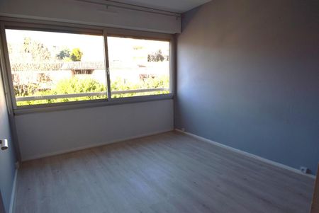 Location Appartement 3 pièces 65m² AUBENAS 07200 - Photo 4