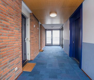 Te huur: Cor Kieboomplein 213, 3077 MK Rotterdam - Photo 1