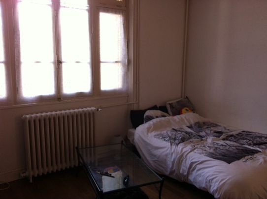 Location Appartement 1 Pièce 35 m² - Photo 1