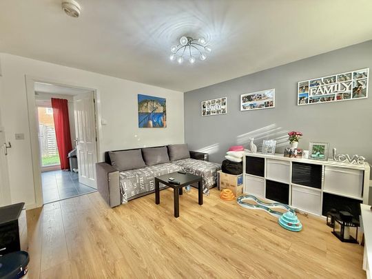 2 bedroom house to rent - Photo 1