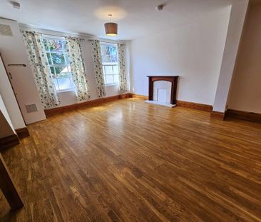 3 bedroom semi-detached house to rent - Photo 2