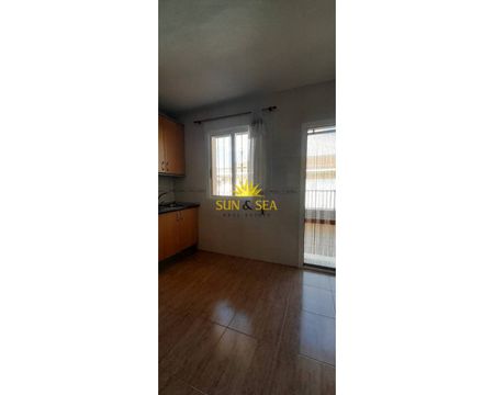 3 BEDROOM APARTMENT - LOS ALCÁZARES - Photo 3