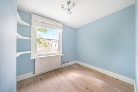 4 bedroom terraced house to rent - Photo 5