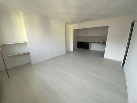 APPARTEMENT T3 A LOUER - Photo 3