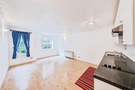 1 bedroom flat to rent - Photo 2