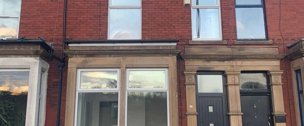 A high quality 6 bed HMO in the heart of Preston! Room 5 - Photo 1