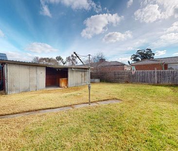 Affordable Family Living in Prime Laverton Location! - Photo 6