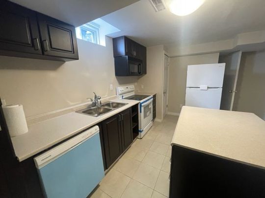 For Lease - 3194 World Series Court Unit# Basement, Mississauga, Ontario - Photo 1