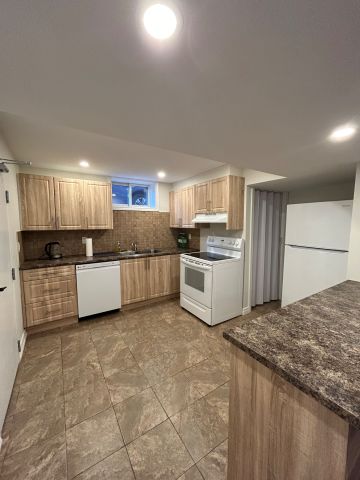 For Lease - 36 Aurora Heights Drive, Aurora, Ontario - Photo 5