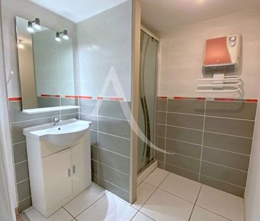 Location Appartement 2 pièces 42m² - Photo 4