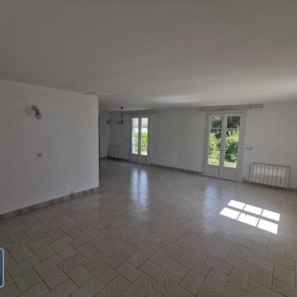 Location Maison 4 pièces 96m² LA COURONNE 16400 - Photo 1