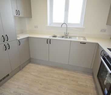 2 bedroom flat to rent - Photo 6