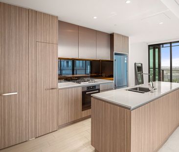 Fully Furnished I Grand 3-Bed in Infinity - Photo 6