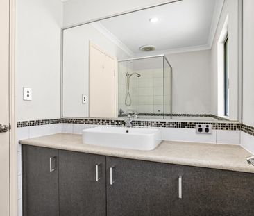 222A Streich Avenue, Armadale, WA 6112 - Photo 3