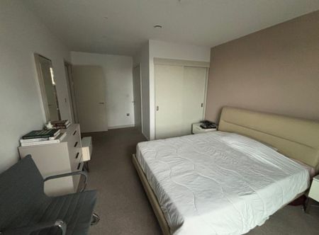 2 Bed Flat, Cowley Road, SW9 - Photo 4