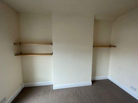 2 bedroom property to rent - Photo 1
