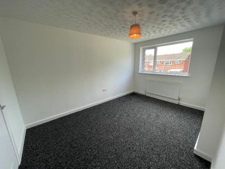 3 Bedroom Terraced House To Rent - Photo 3