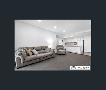 Available 18/4/2026 - Photo 1