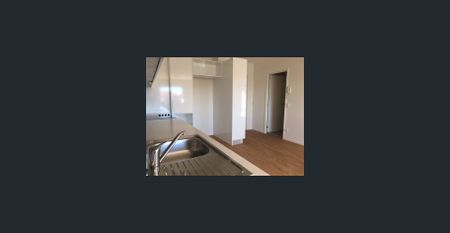 Modern Inner City Living! - Photo 4