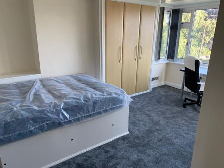 5 bedroom house to rent - Photo 2