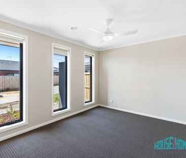 3 Crowea Pl, Lara, Vic 3212 - Photo 3