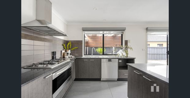 Make more of the journey. - Photo 1