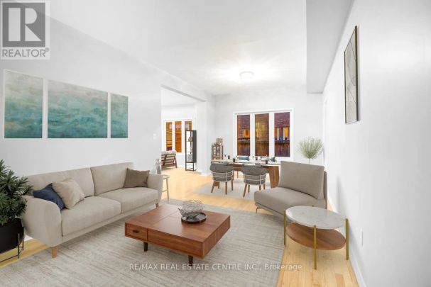 112 COMMODORE DRIVE - Photo 1