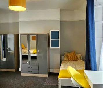 Royal Canal Terrace, Dublin - Photo 4