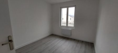 Location Appartement 4 pièces 72m² RICHELIEU 37120 - Photo 2