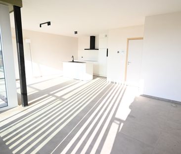 GELIJKVLOERS appartement met terras - Photo 4