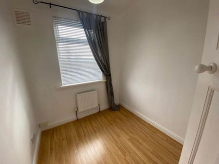 Conference Road, Armley, Leeds - Photo 4