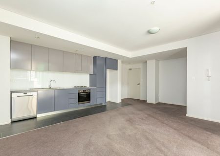 Modern Apartment in Superb Location - Photo 2