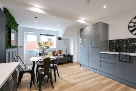 Armadale #27 - Photo 2