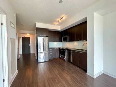 For Lease - 10 Park Lawn Road Unit# 2208, Toronto, Ontario - Photo 3