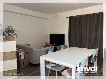 Location Appartement 2 pièces 49m² - Photo 2