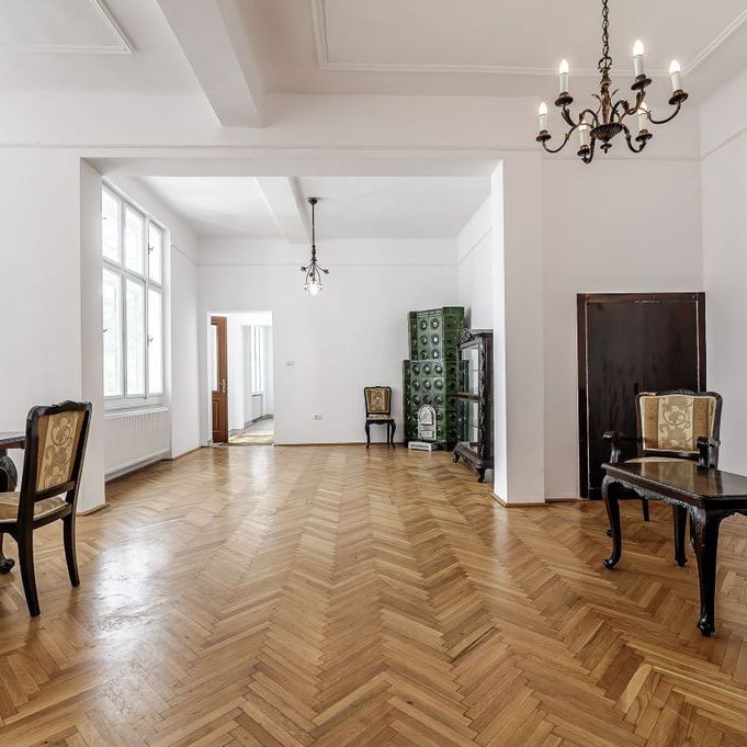 Oportunitate Unică pentru Afacerea Ta în Centrul Orașului! Comision 0% - Photo 1
