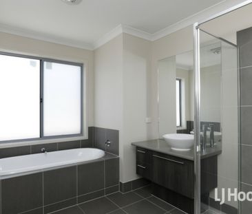 5 Solo Street, Point Cook VIC, Belconnen - Photo 5