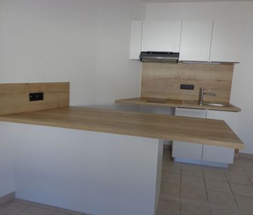 Location Appartement 1 pièce 29m² - Photo 2