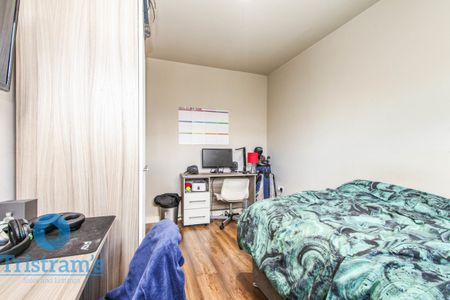 6 bed Semi-Detached House for Rent - Photo 3