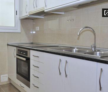 barcelona, Catalonia 08027 - Photo 6