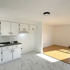 1 room apartment of 47m² in Magog - Photo 2