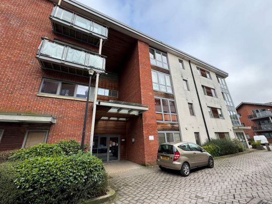 Ratcliffe Court, Chimney Steps , Bristol, BS2 0FE - Photo 1