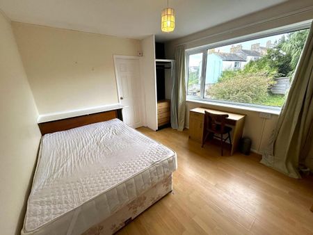 5 bedroom house to rent - Photo 2