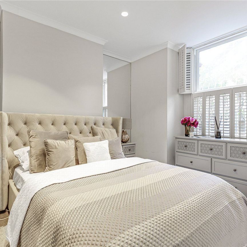 Cremorne Road, , SW10 - Photo 1