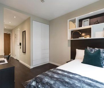 Studio to rent - Photo 1