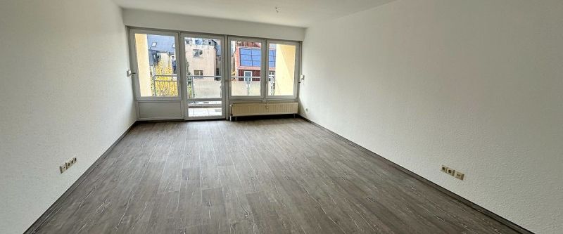 Rollstuhlgerecht, Barrierearm mit Balkon und Stellplatz! - Photo 1